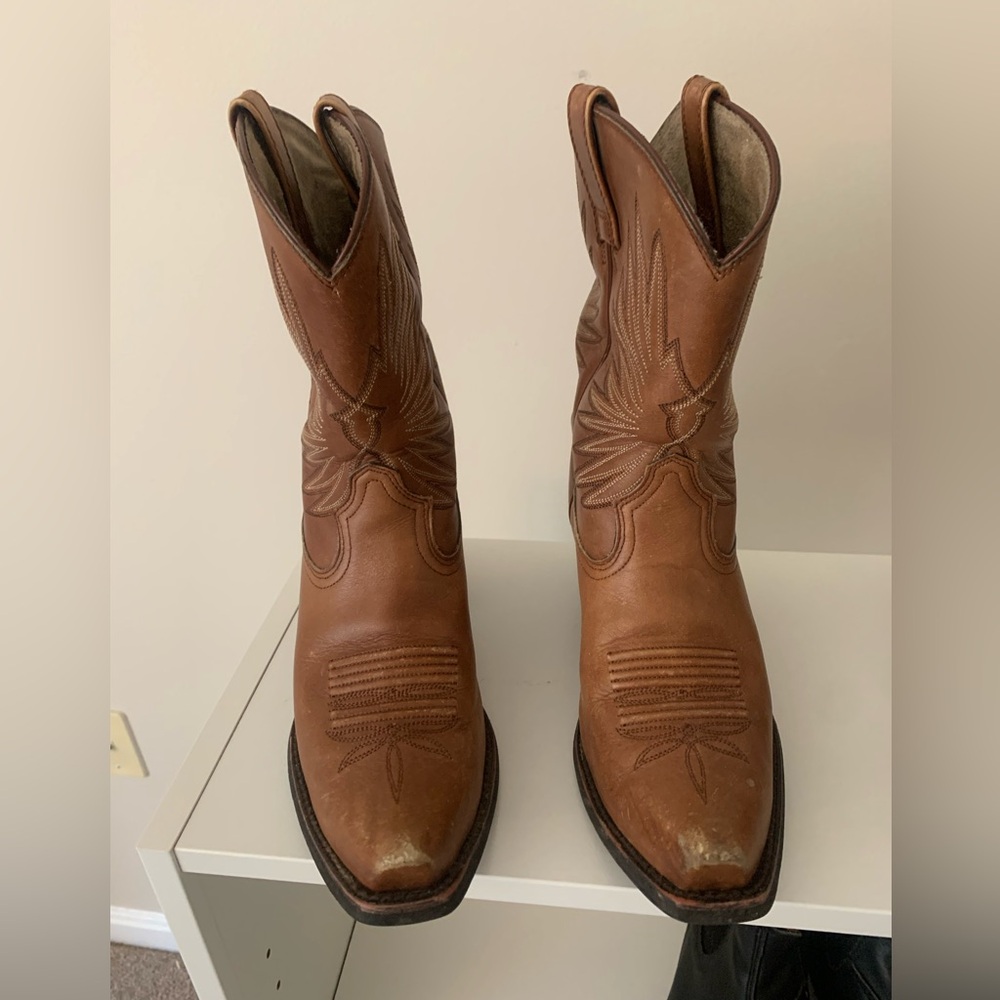 Ariat Cowboy Boots